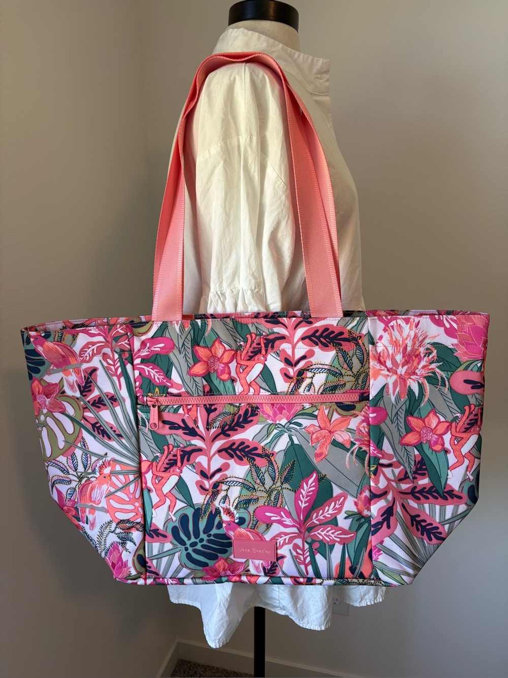 Vera Bradley Rainforest Canopy Coral Tote -NWOT